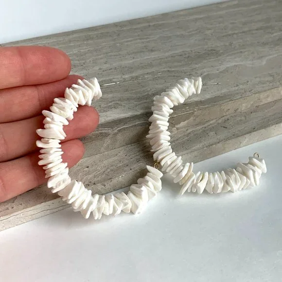 NEW~ Anthropologie Casa Clara "Naya" White Puka Shell Hoop Earrings - Picture 6 of 7
